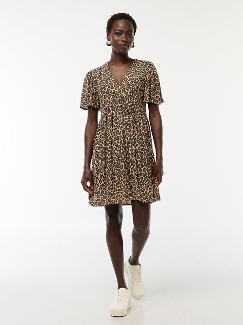 Korte jurk met korte mouwen en ruche aan de rand - Kiabi