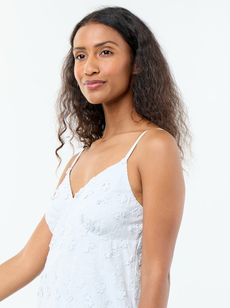 Korte jurk met smalle schouderbandjes en all-over geborduurde motieven Blauw - Kiabi