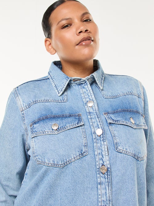 Korte overhemdjurk van spijkerstof met raw-edge afwerking - Kiabi