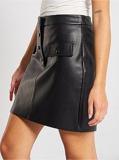 Korte rok met knopen van imitatieleer - Kiabi