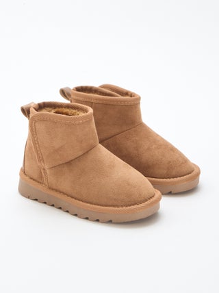 Laarsjes van nubuck in Zweedse stijl