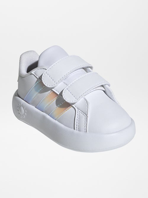 Lage holografische sneakers 'adidas' - Kiabi