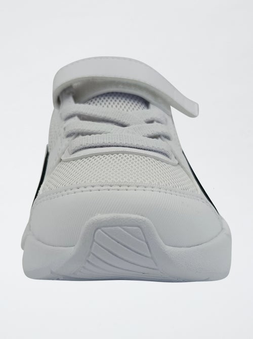 Lage 'PUMA' sneakers met veters en klittenband - Kiabi Lage 'PUMA' sneakers met veters en klittenband - Kiabi