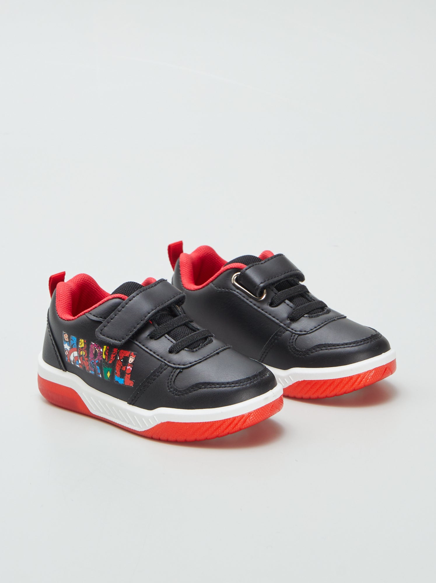 Lichtgevende sneakers Spider Man ZWART Kiabi 26.00