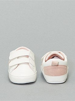 Schoenen - Lage sneakers met hartjes - Kiabi