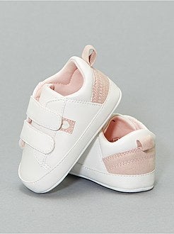 Schoenen - Lage sneakers met hartjes - Kiabi