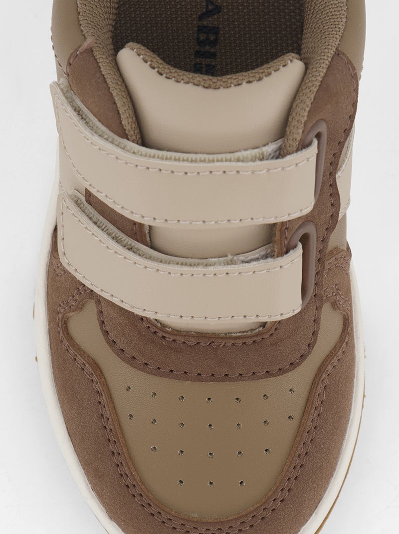 Lage sneakers met klittenbandsluitingen Bruin - Kiabi