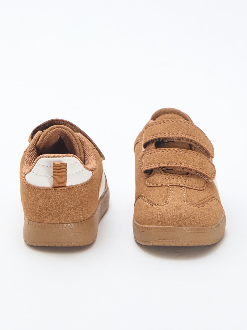 Lage sneakers met twee klittenbanden Bruin - Kiabi