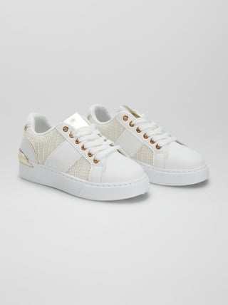 Lage sneakers van riet