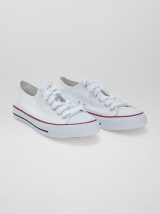 Lage, stoffen sneakers