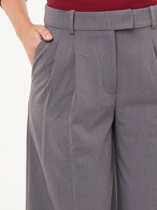 Lange bermuda in chinostijl - Kiabi Lange bermuda in chinostijl - Kiabi