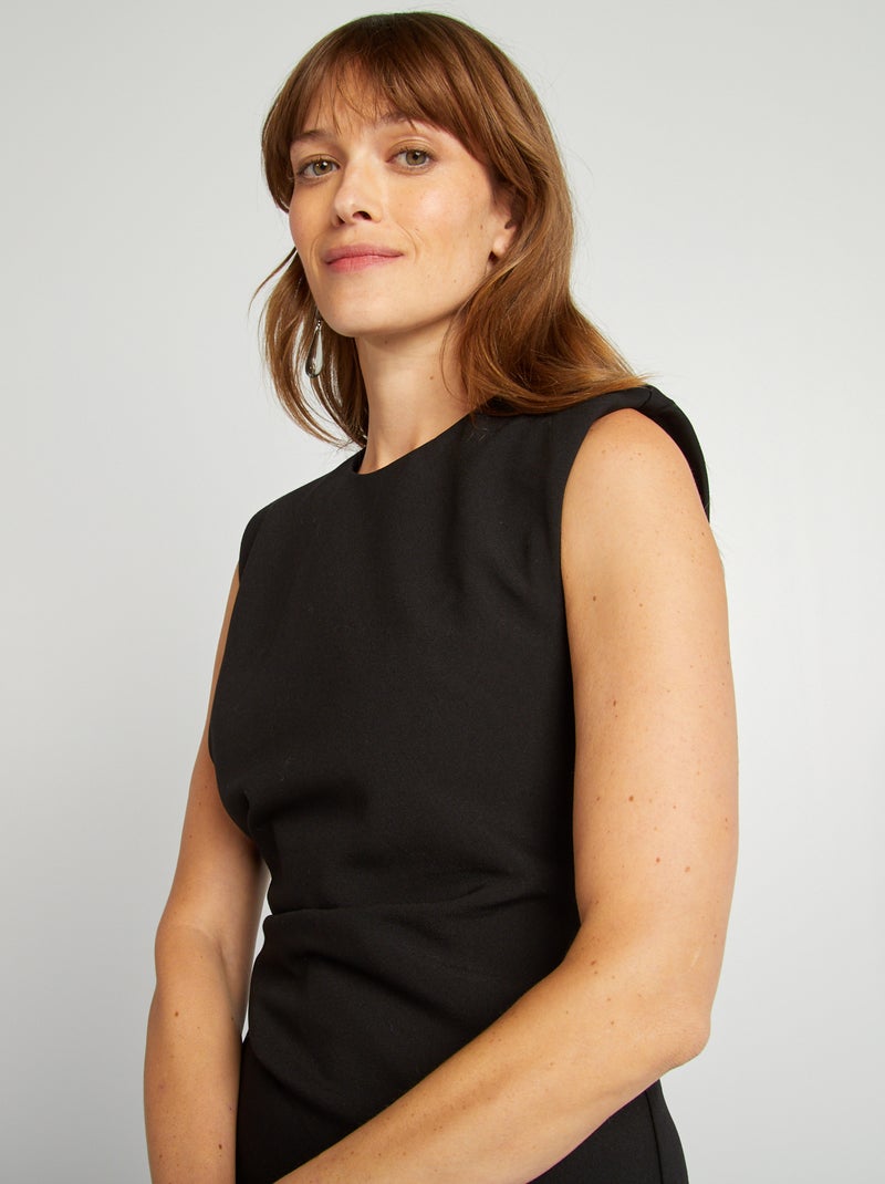 Lange gedrapeerde jurk met schoudervulling zwart - Kiabi