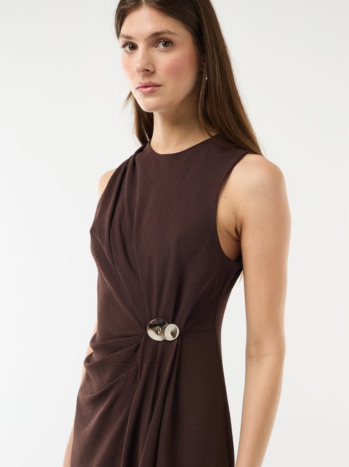 Lange mouwloze jurk met gedrapeerd effect - Kiabi