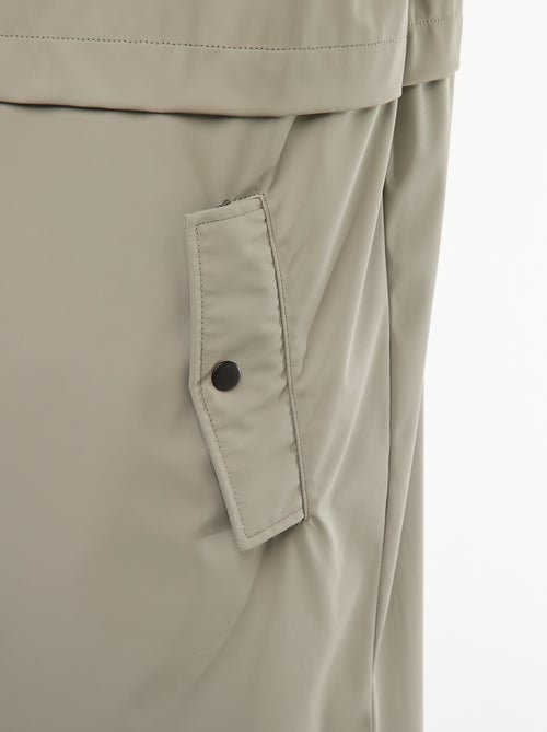 Lange, waterafstotende parka met capuchon - Kiabi Lange, waterafstotende parka met capuchon - Kiabi