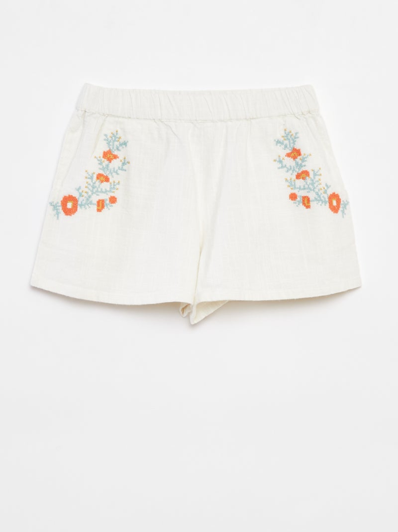 Licht short met borduursel en 2 zakken WIT - Kiabi