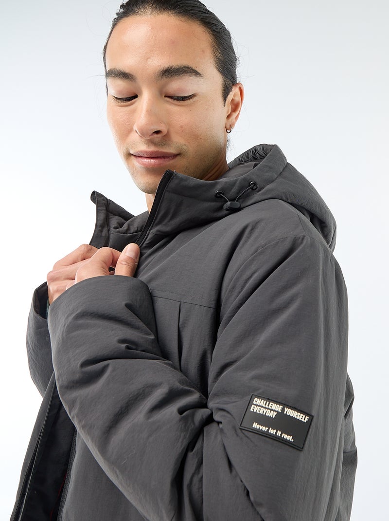 Lichte parka met waterafstotende capuchon Zwart - Kiabi