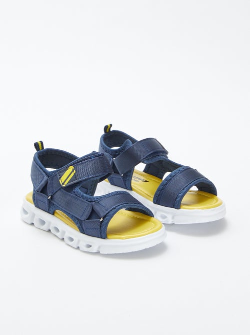 Lichtgevende sandalen met klittenbanden - Kiabi