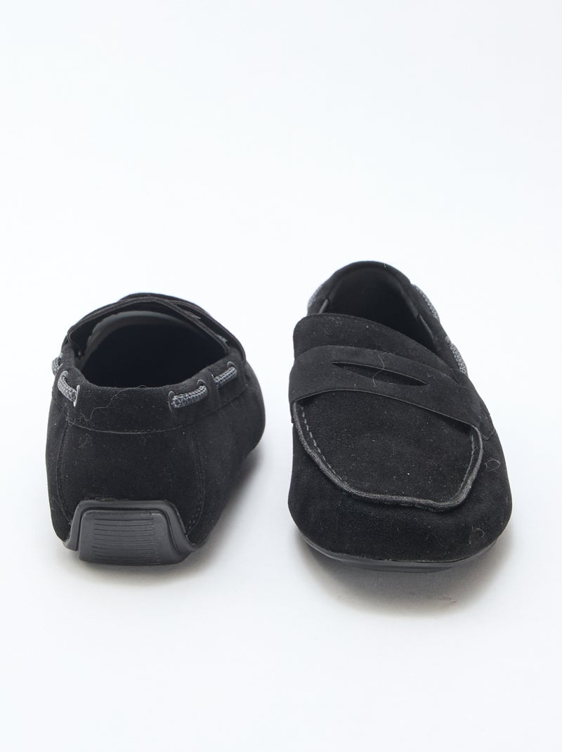 Loafers/bootschoenen van effen suèdine Zwart - Kiabi