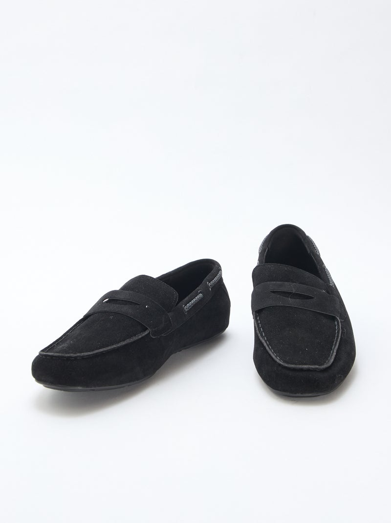 Loafers/bootschoenen van effen suèdine Zwart - Kiabi