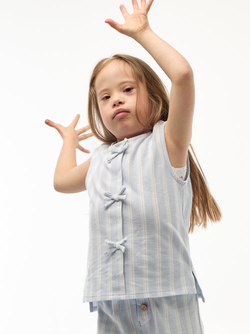 Mouwloos T-shirt met fantasieknopen - makkelijk aan te trekken collectie - Kiabi