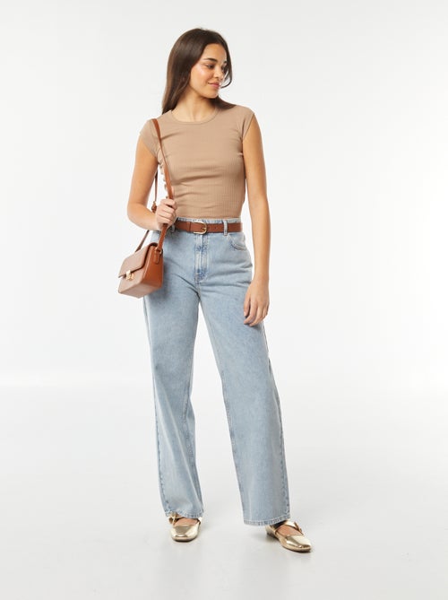 Mouwloos T-shirt met opengewerkt detail onderaan het rugpand - Kiabi