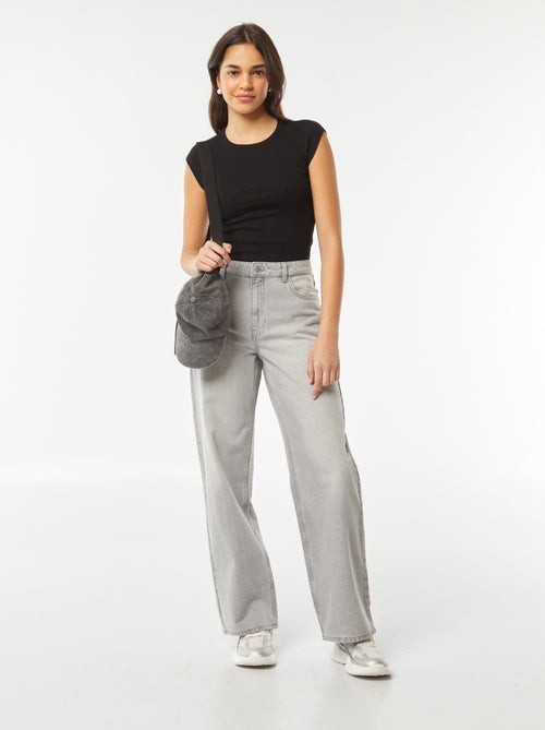 Mouwloos T-shirt met opengewerkt detail onderaan het rugpand - Kiabi