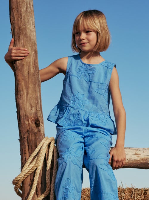 Mouwloze blouse met geborduurde bloemen - Kiabi