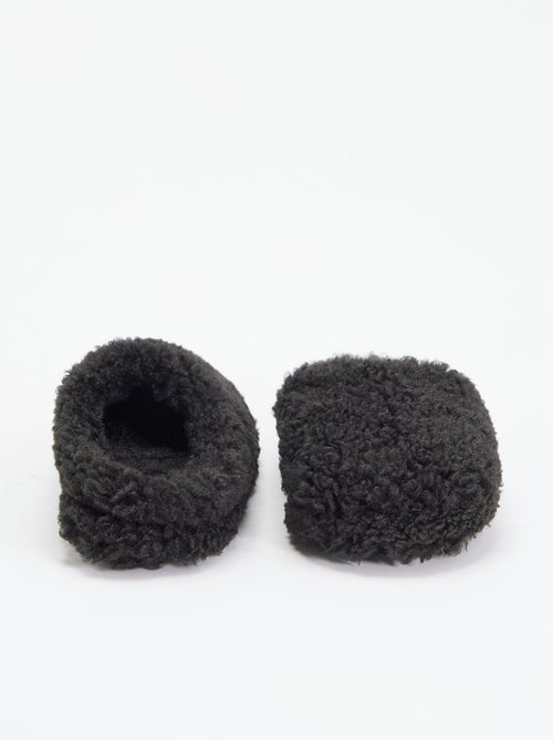 Muilpantoffels met schapenvachteffect - Kiabi Muilpantoffels met schapenvachteffect - Kiabi