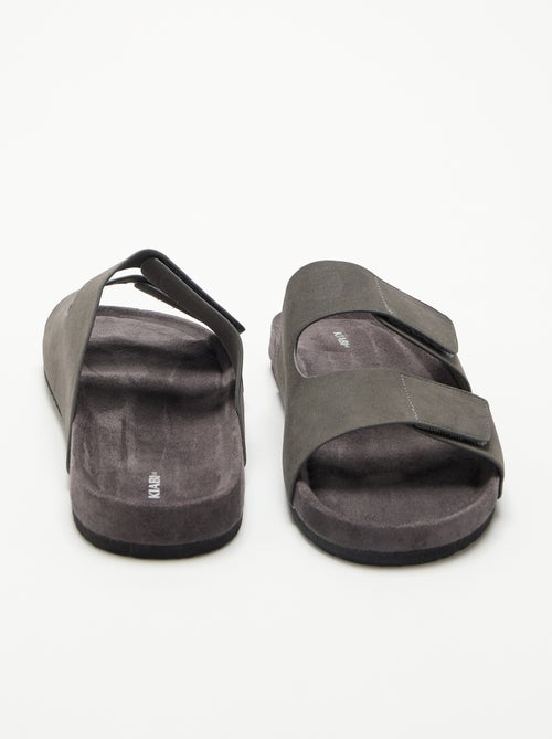 Muiltjes van suède-look met klittenbandbandjes - Kiabi