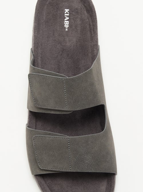 Muiltjes van suède-look met klittenbandbandjes - Kiabi