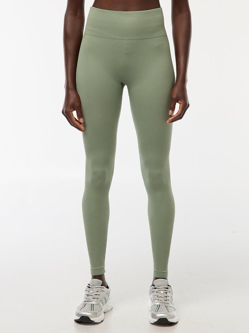 Naadloos model van ribtricot met stretch Groen - Kiabi