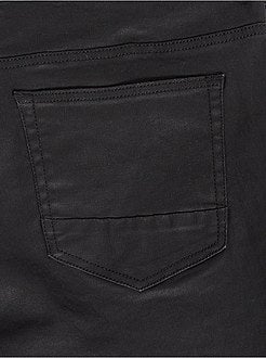 Nauwsluitende broek met 5 zakken - Kiabi