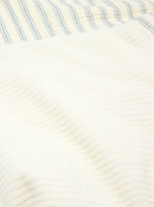Omkeerbare katoenen mousseline deken met ribfluweel - Kiabi Home - Kiabi