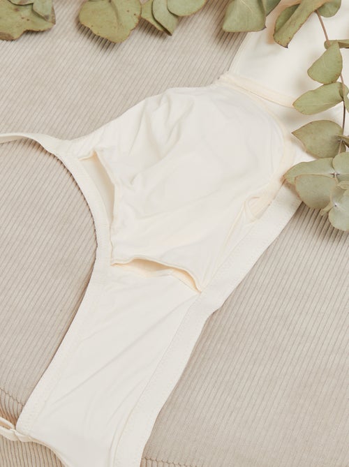 Onzichtbare post-operatieve beha - Kiabi