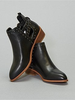 Schoenen - Opengewerkte laarsjes met studs - Kiabi