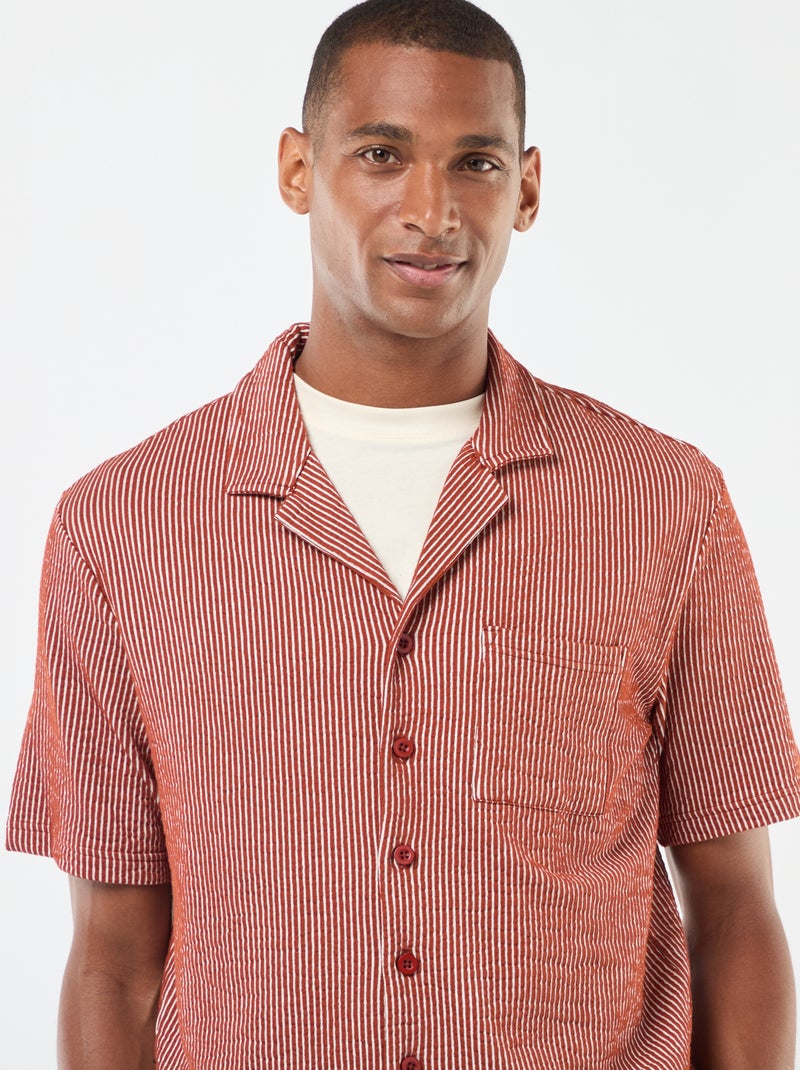 Overhemd van gekreukte stof met korte mouw Bruin - Kiabi