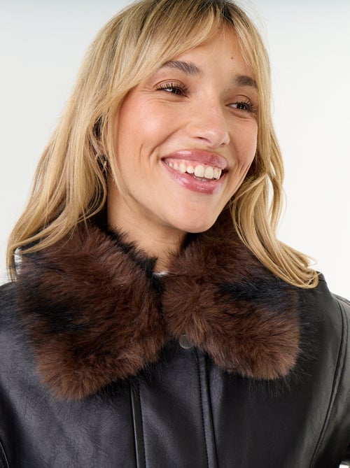 Oversized imitatieleer jasje met afneembare bontkraag - Kiabi