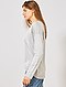    Oversized met een V-hals afbeelding 4
