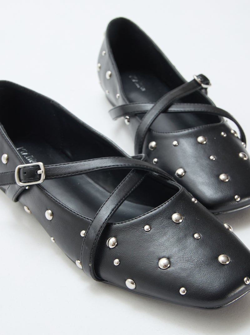 Paar pumps in lak met zilverkleurige studs Zwart - Kiabi