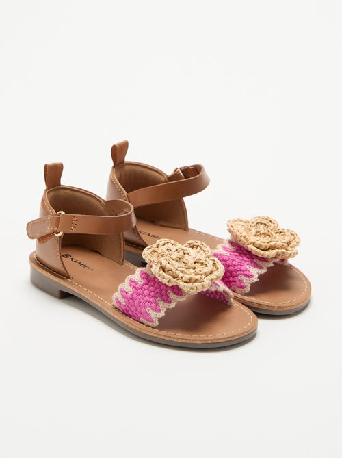 Platte sandalen met fantasiebloemen - Kiabi