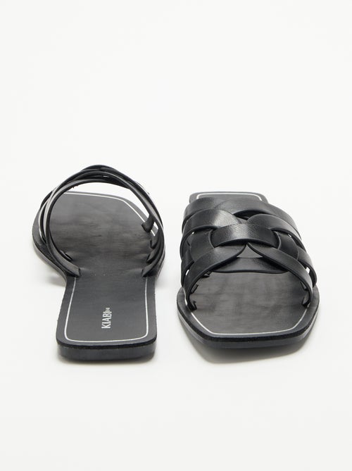Platte sandalen met gekruiste bandjes - Kiabi