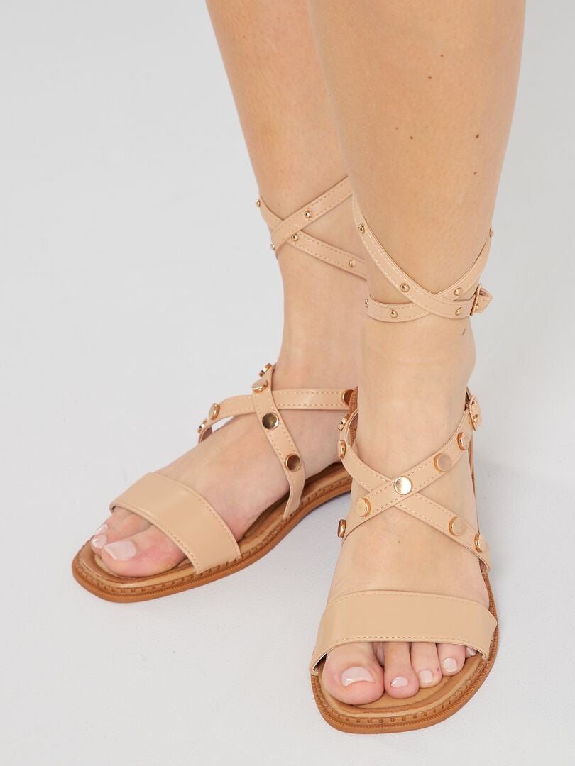 Platte sandalen met studs BIEGE - Kiabi