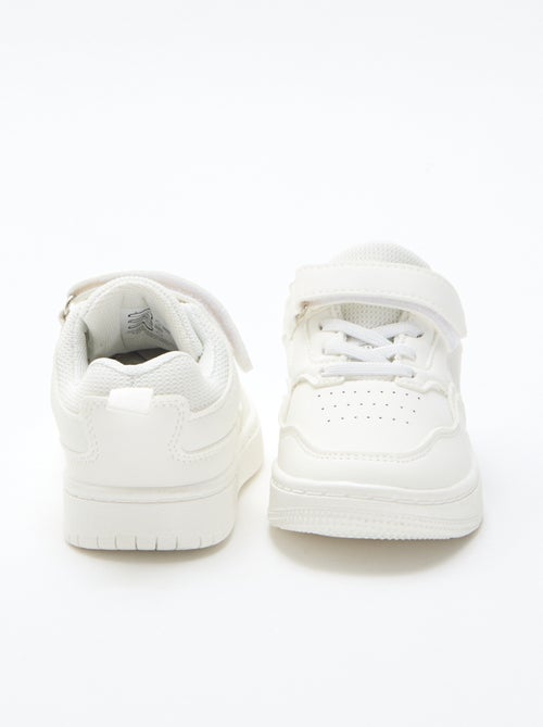 Platte sneaker met klittenband uni - Kiabi