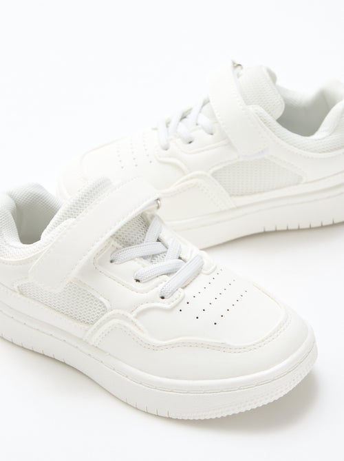 Platte sneaker met klittenband uni - Kiabi