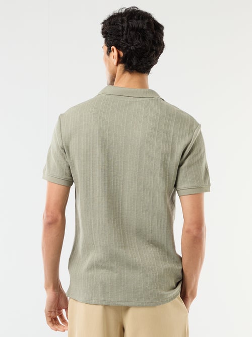 Polo met korte mouwen en gewafelde stof - Kiabi Polo met korte mouwen en gewafelde stof - Kiabi