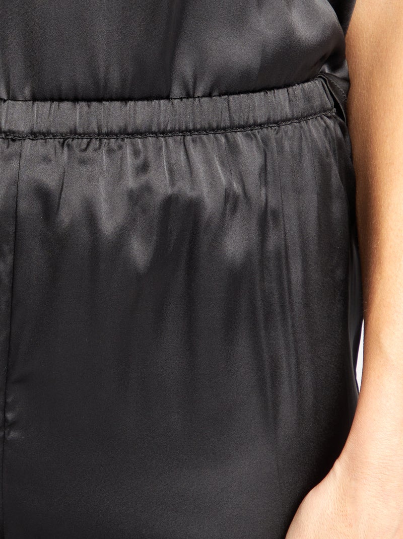 Pyjamasetje - Mouwloze top + short in satijn - 2-delig zwart - Kiabi