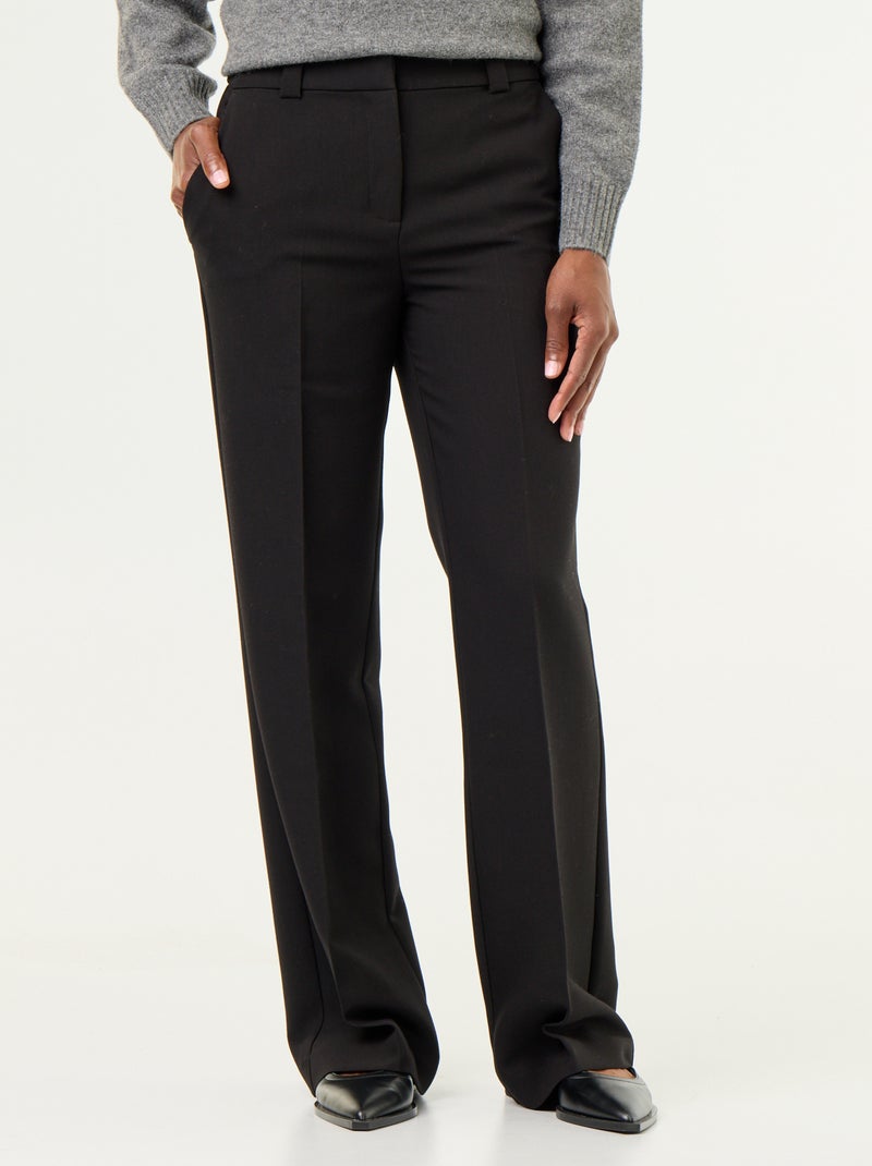 Rechte broek met ceintuur in de taille Zwart - Kiabi