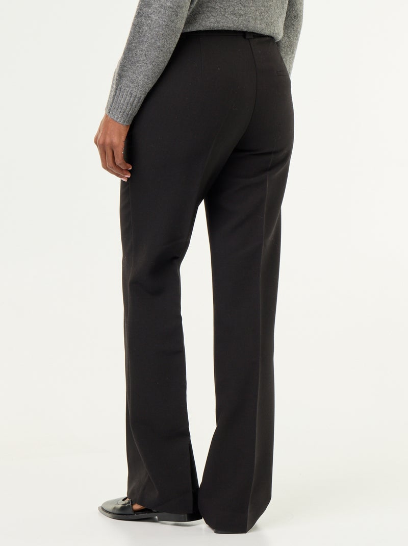 Rechte broek met ceintuur in de taille Zwart - Kiabi