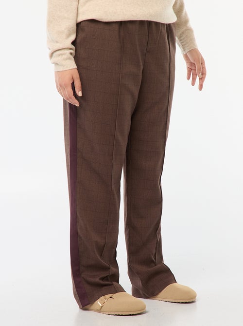 Rechte broek met ruiten en streep opzij - Kiabi