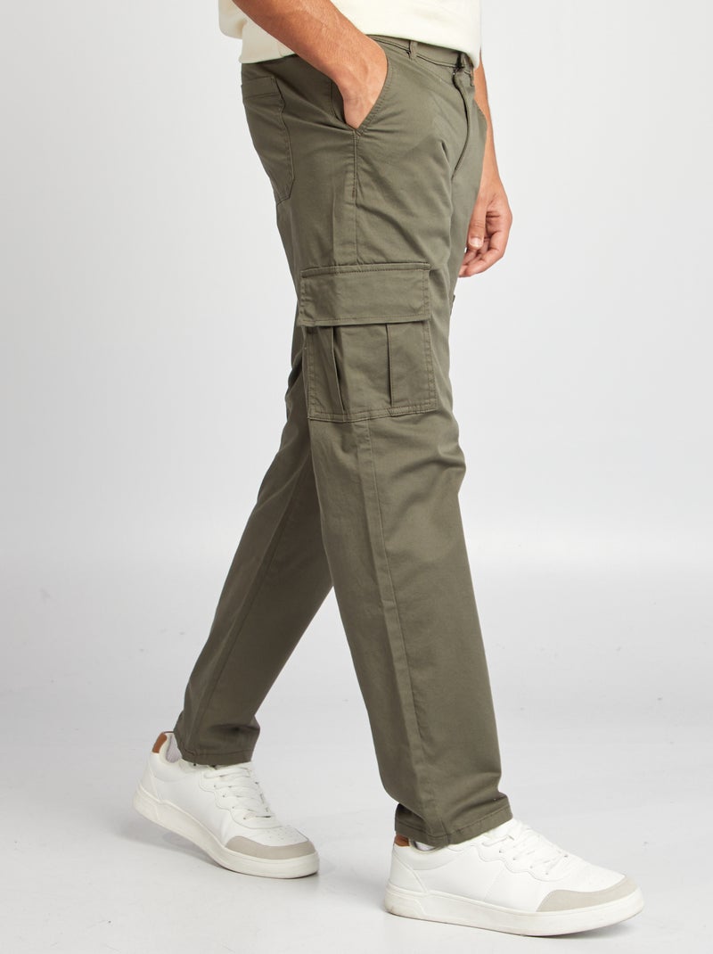Rechte broek met veel zakken KAKI - Kiabi